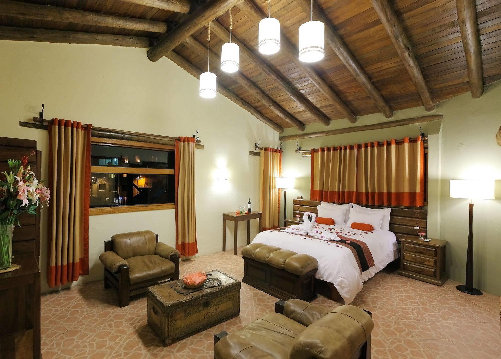 Hotel La Cabana Machupicchu Aguas Calientes Exterior foto